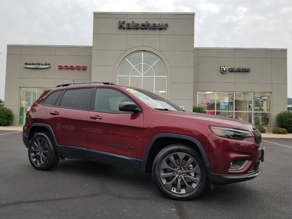 2021 JEEP Cherokee