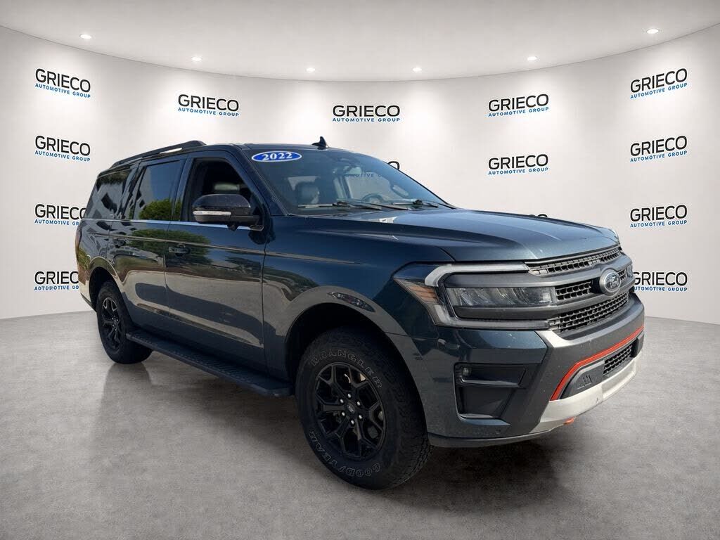 2022 FORD Expedition
