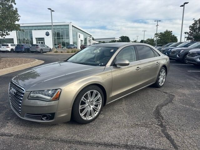 2012 AUDI A8