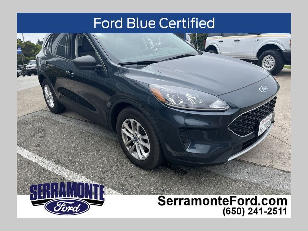2022 FORD Escape