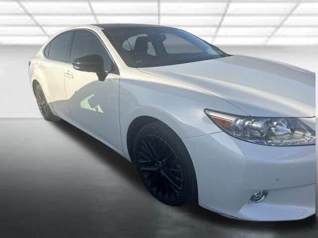 2015 LEXUS ES