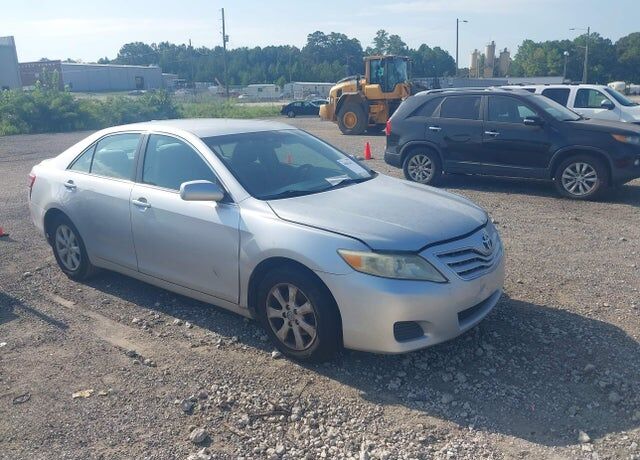 2010 TOYOTA Camry