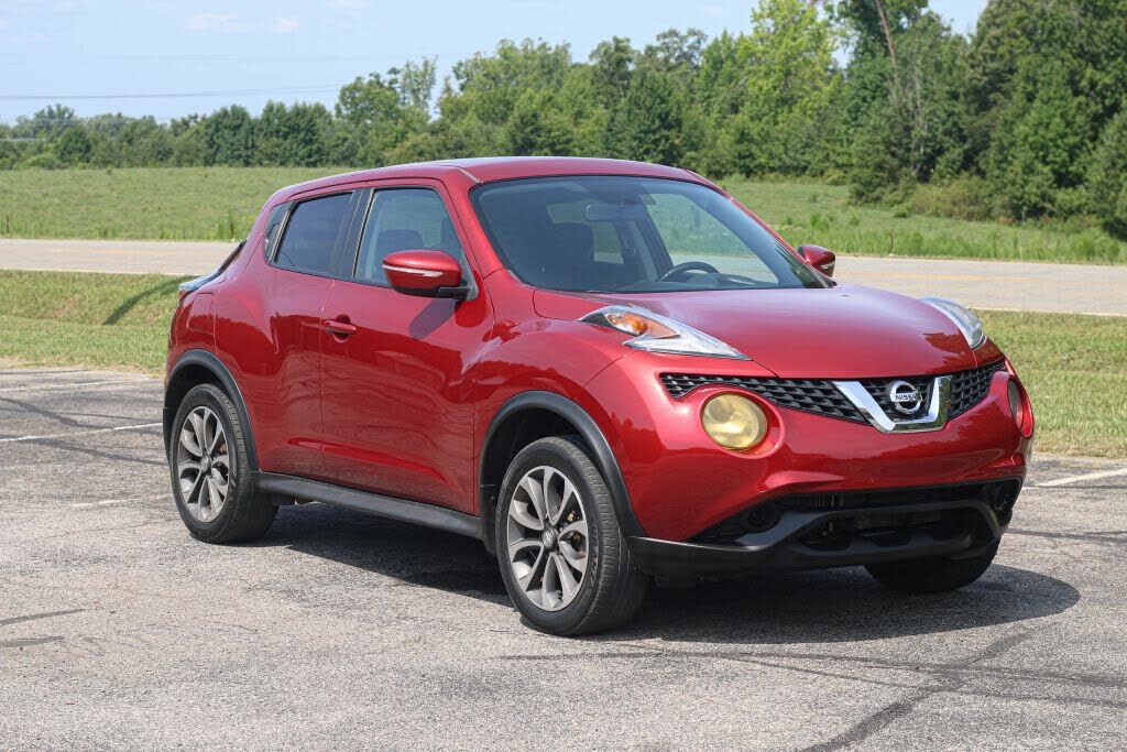 2017 NISSAN Juke