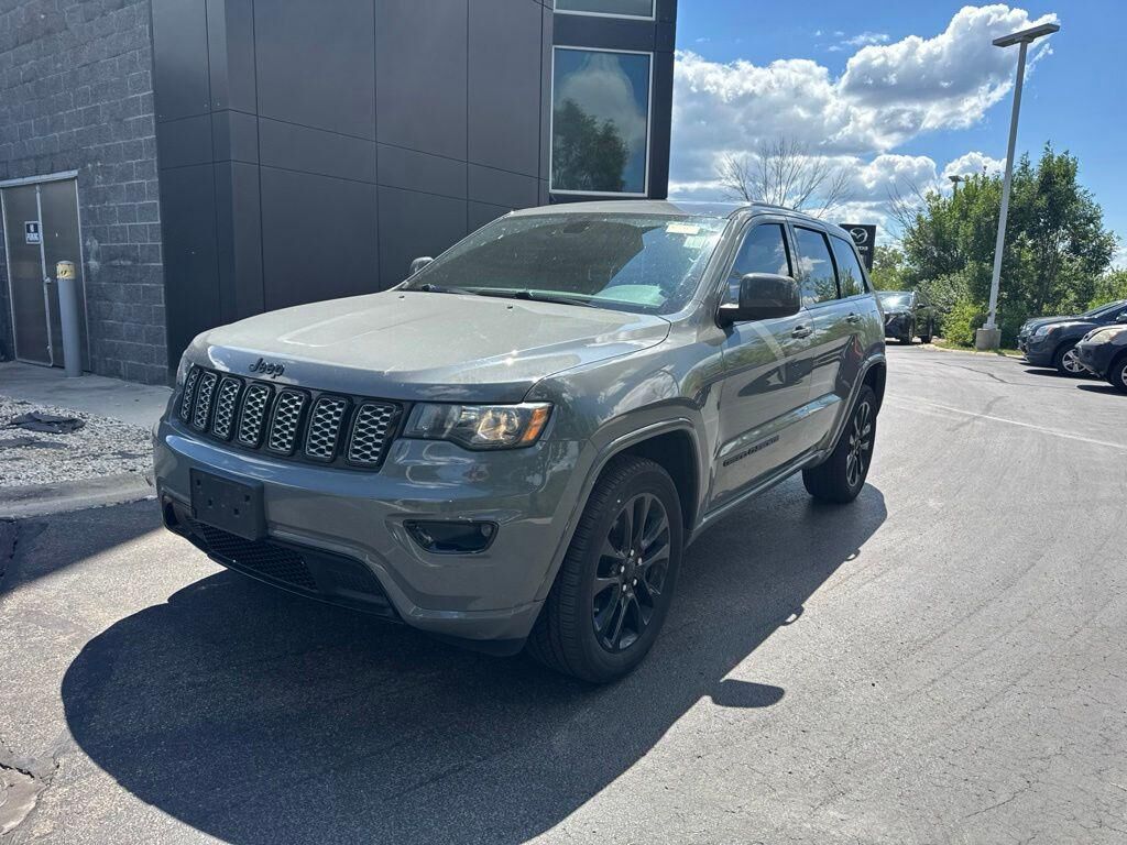 2020 JEEP Grand Cherokee