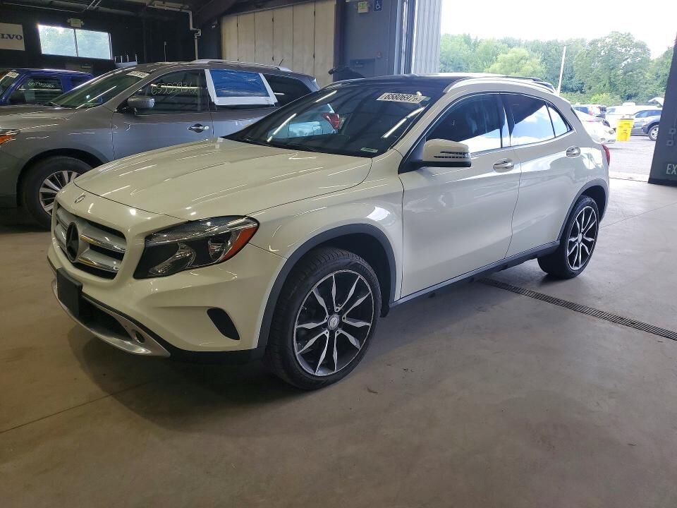 2017 MERCEDES-BENZ GLA-Class