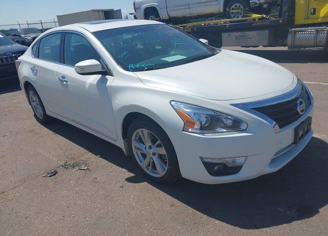 2014 NISSAN Altima