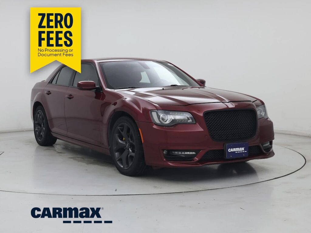 2019 CHRYSLER 300