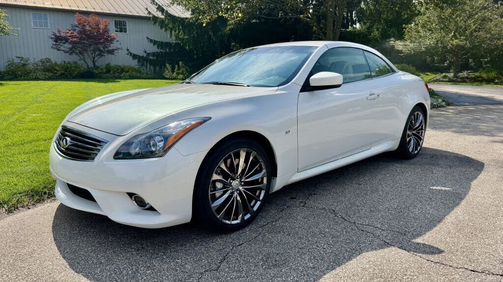 2014 INFINITI Q60