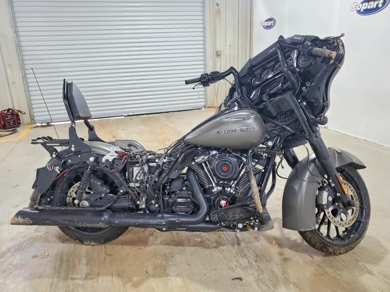 2019 HARLEY DAVIDSON FLHXS / Street Glide Special