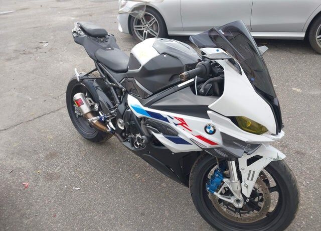 2024 BMW S 1000 RR