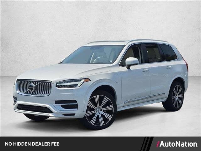 2022 VOLVO XC90