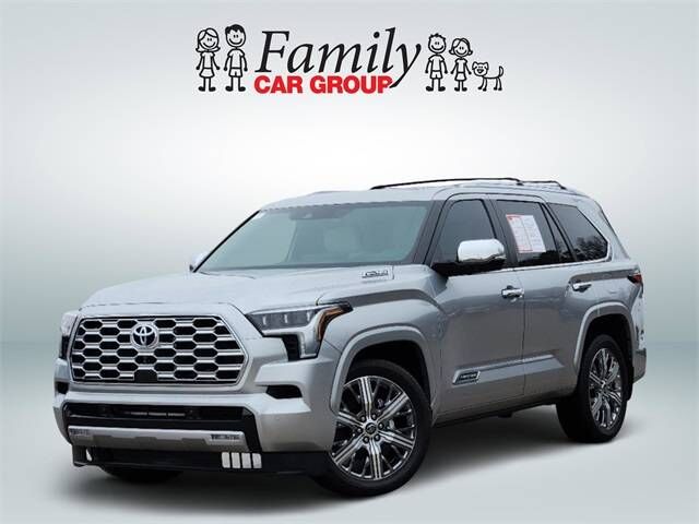 2024 TOYOTA Sequoia