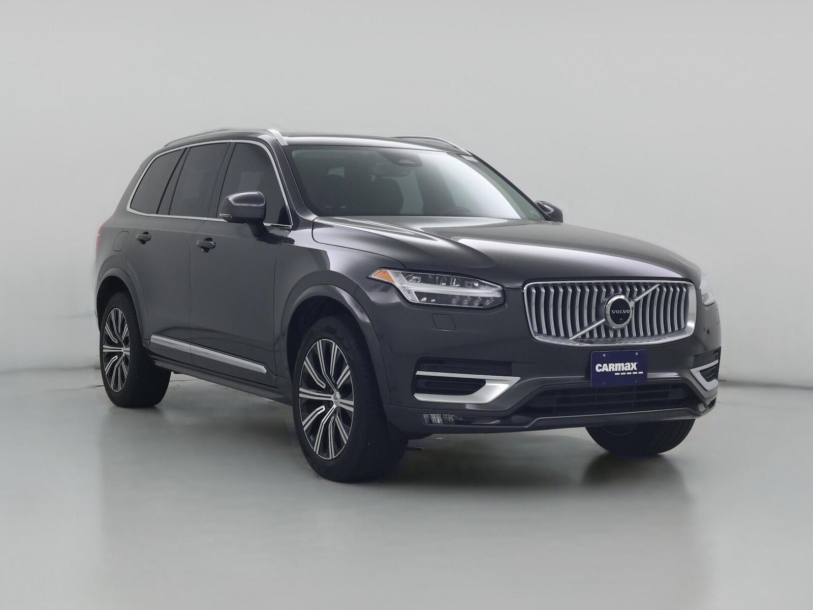 2023 VOLVO XC90