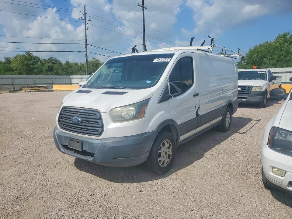 2015 FORD Transit