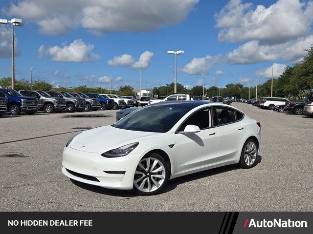 2018 TESLA Model 3