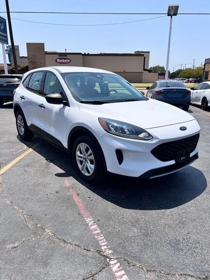 2022 FORD Escape