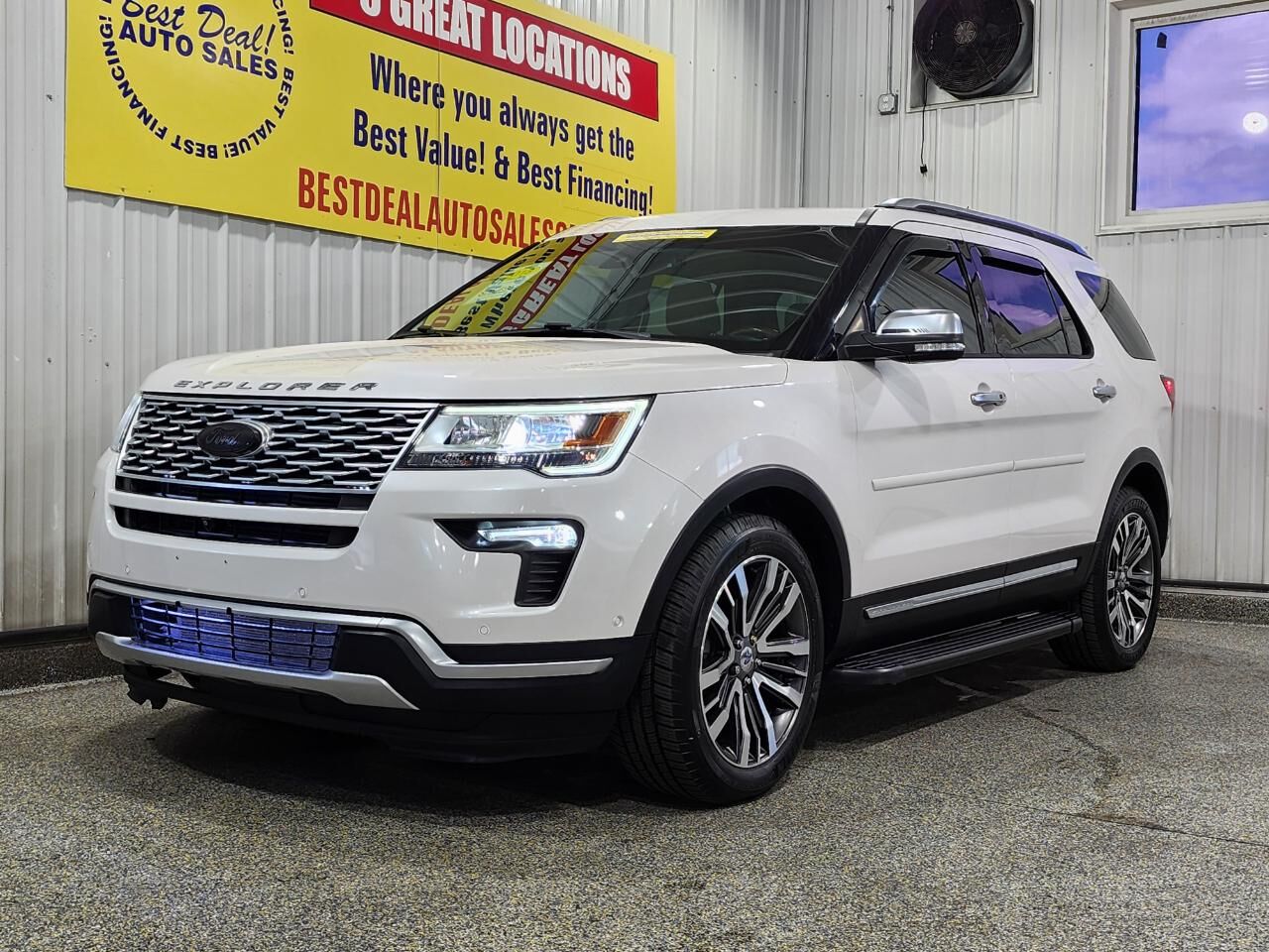 2018 FORD Explorer