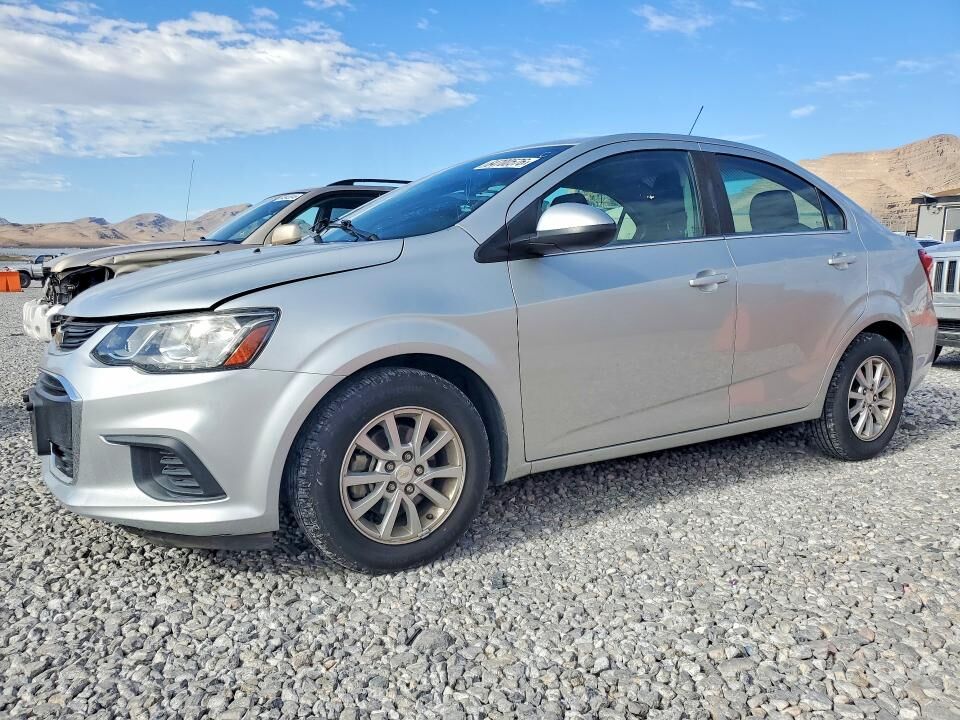 2017 CHEVROLET Sonic