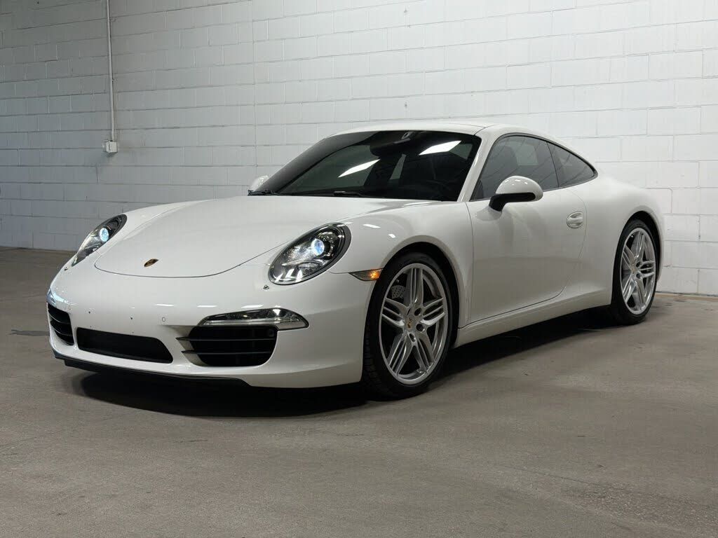 2012 PORSCHE 911