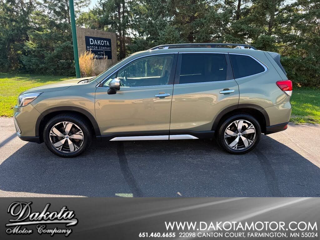 2019 SUBARU Forester