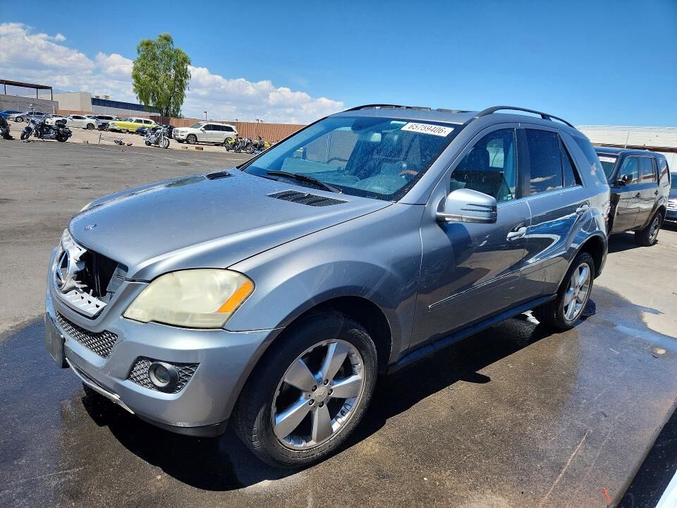 2011 MERCEDES-BENZ M-Class