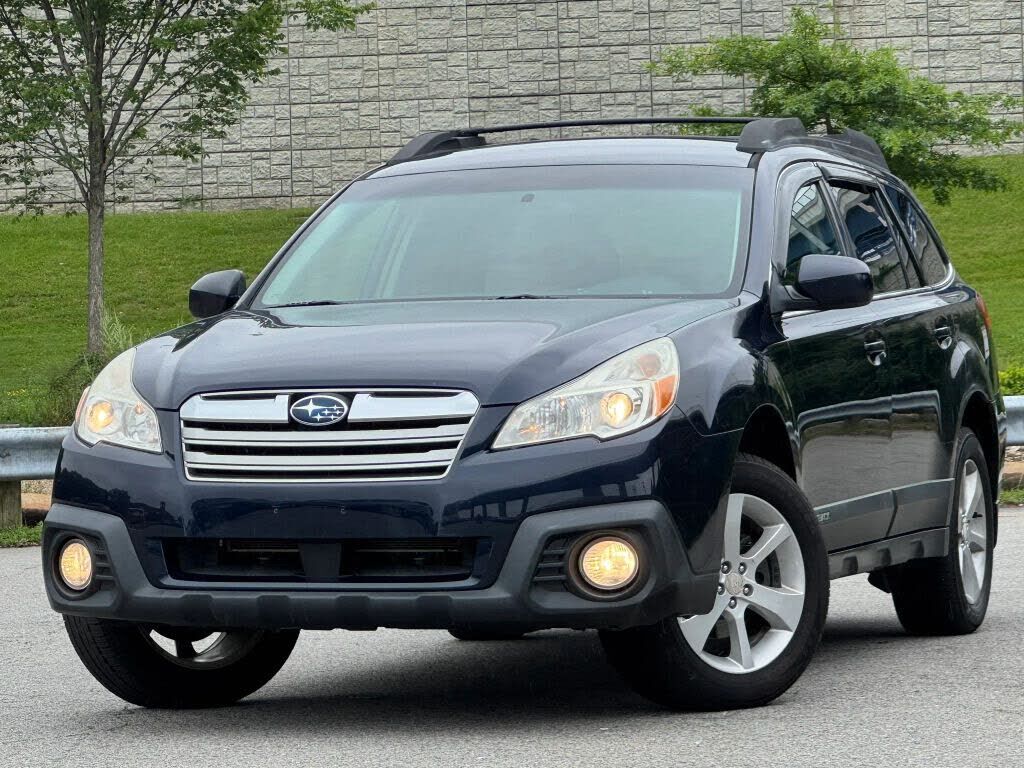 2014 SUBARU Outback