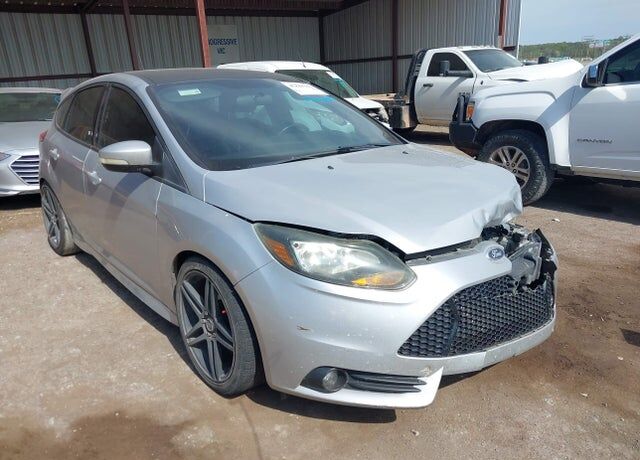 2013 FORD Focus