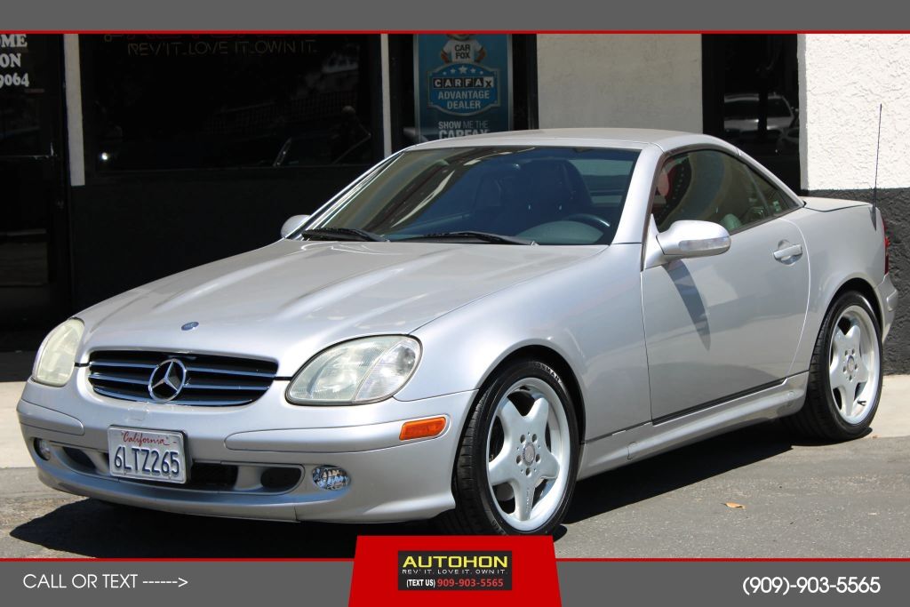2004 MERCEDES-BENZ SLK-Class
