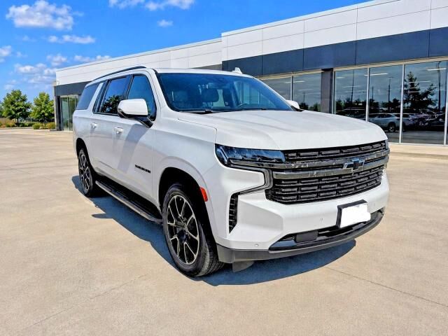 2021 CHEVROLET Suburban