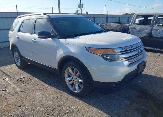 2014 FORD Explorer