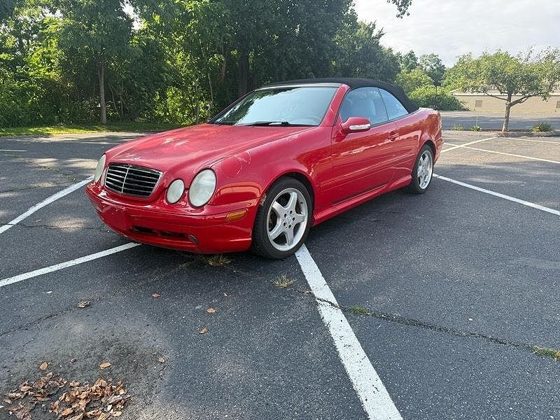2002 MERCEDES-BENZ CLK-Class