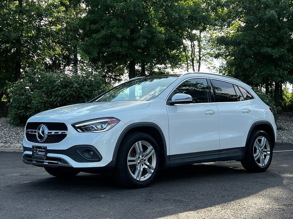 2021 MERCEDES-BENZ GLA-Class