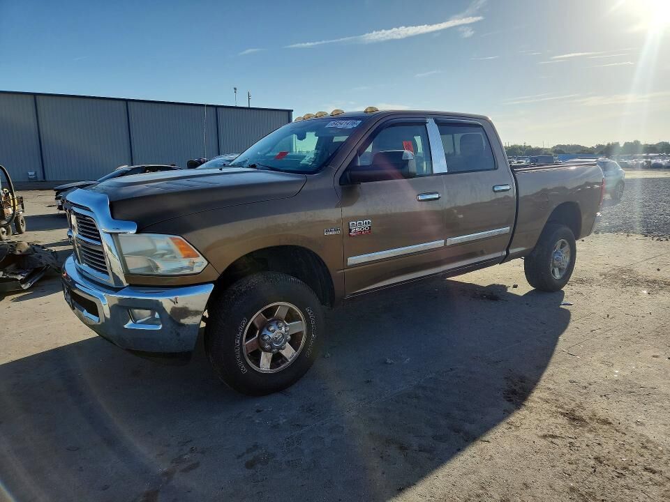 2012 DODGE Ram