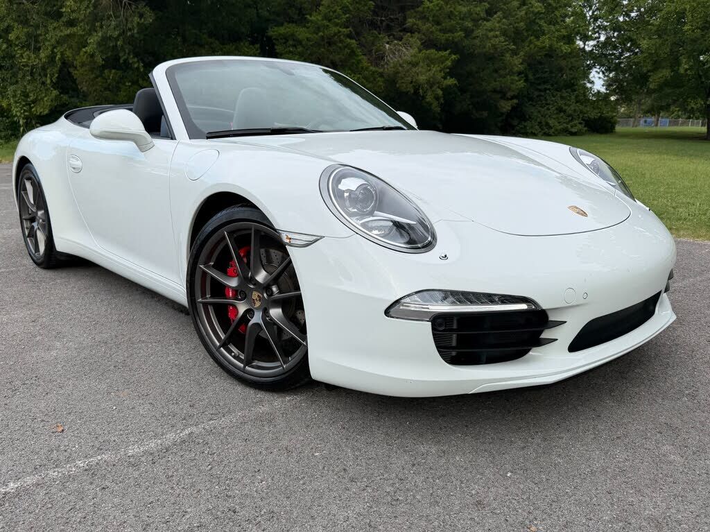 2013 PORSCHE 911
