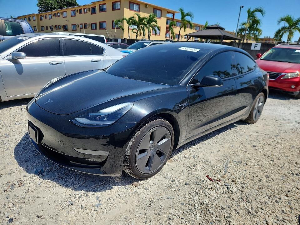 2021 TESLA Model 3