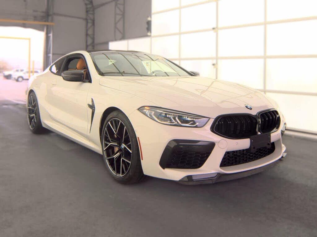 2024 BMW M8