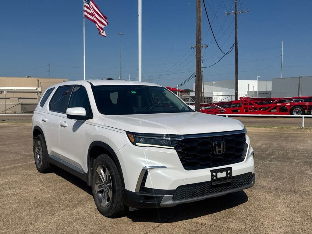 2023 HONDA Pilot
