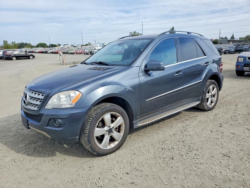 2011 MERCEDES-BENZ M-Class