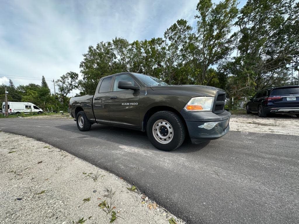 2012 DODGE Ram