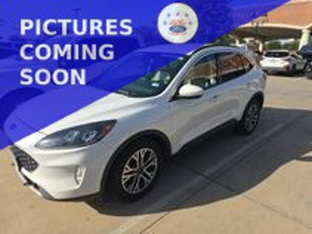 2021 FORD Escape