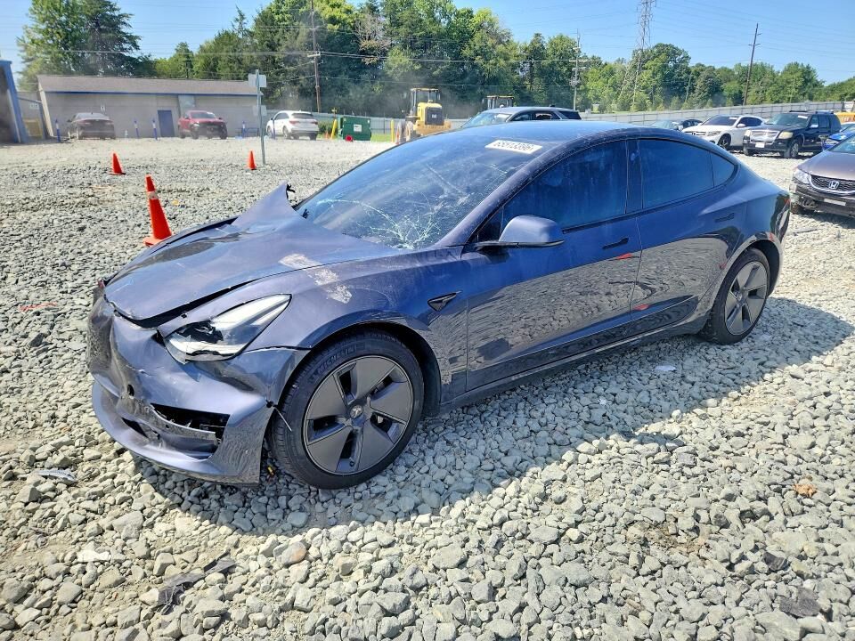 2021 TESLA Model 3