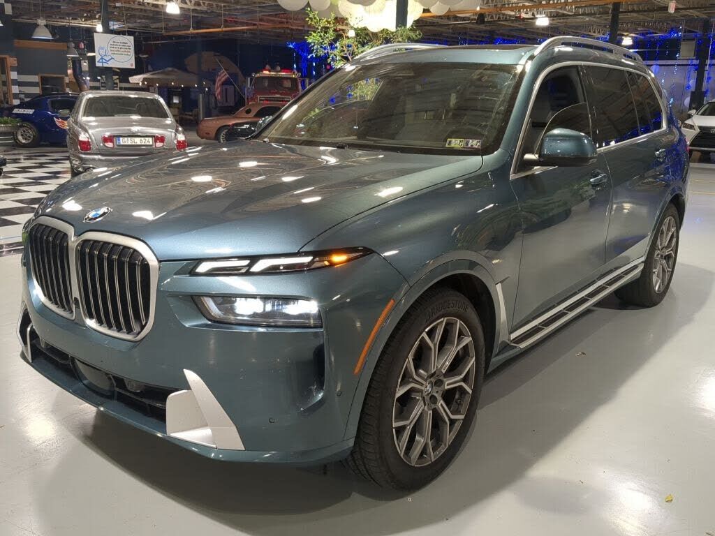 2024 BMW X7