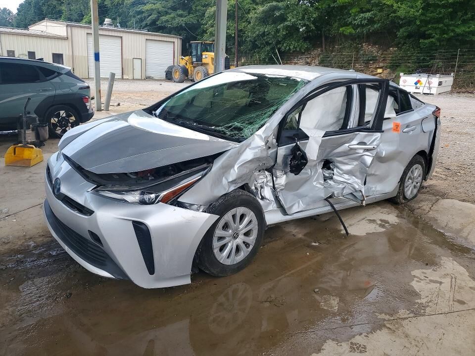 2021 TOYOTA PRIUS