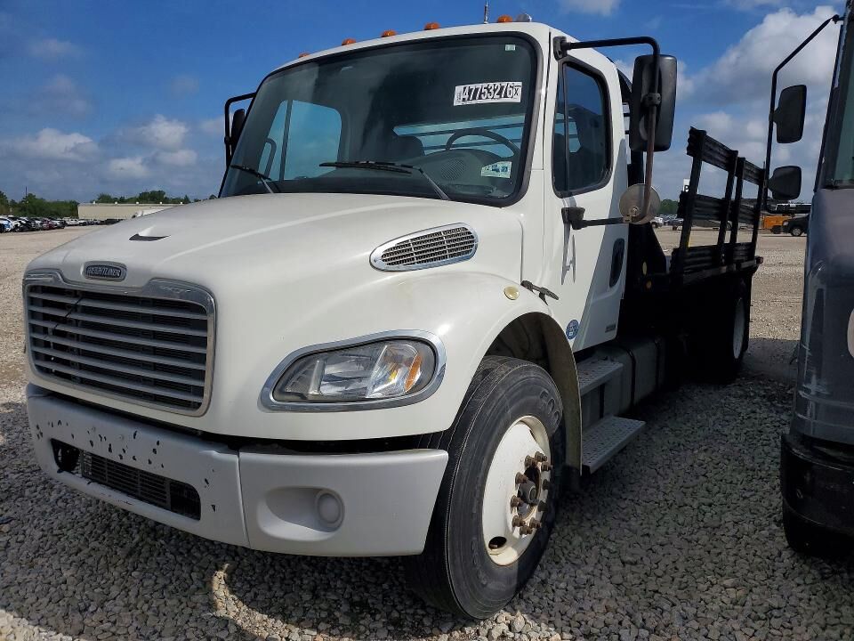 2012 FREIGHTLINER M2