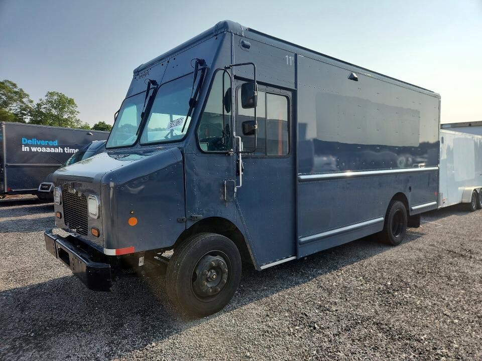 2020 FREIGHTLINER MT 45G Front Gasoline Engine Walk in Van Chassis