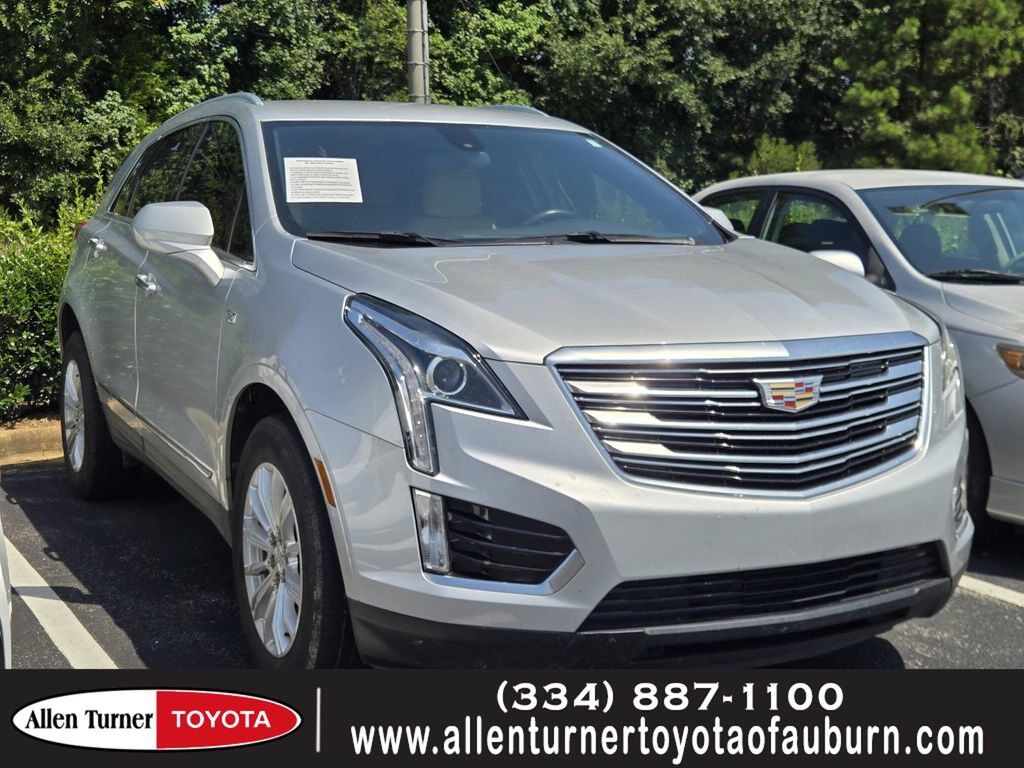 2017 CADILLAC XT5