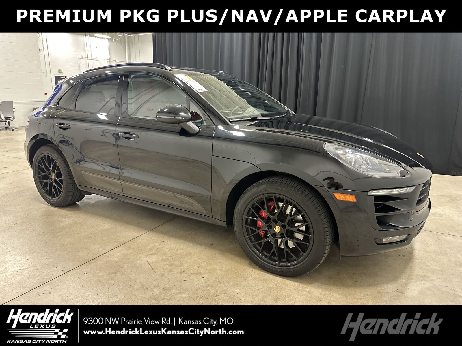 2018 PORSCHE Macan