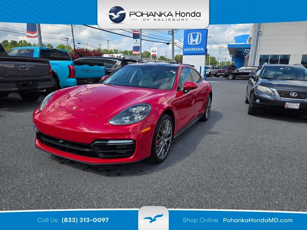 2019 PORSCHE Panamera