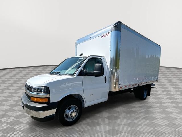 2026 CHEVROLET Express