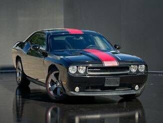 2012 DODGE Challenger